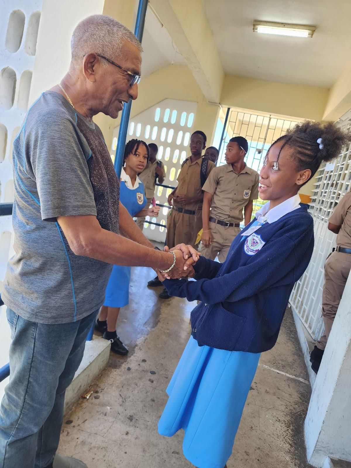 On October 5th, the Honorable Custos Johnson as well members from the JPJ Excecutive Committee Chairman Kimberly Fletcher, Treasure Paul Williams, and Secretary Carol Vezina visited with students at Iona and Oracabessa High Schools. We encouraged and inspired students to invest their time wisely as well as addressing conflicts effectively. We were well received by students and faculty members. This is a part of our mission to help empower students to become confident individuals who are equipped to excel in all aspects of their lives.